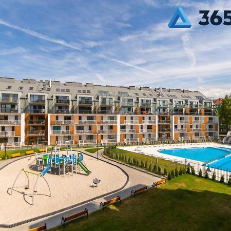 Feniks Kolobrzeg Podczele Basen, Silownia, Bawialnia - 365Pam Exteriér fotografie