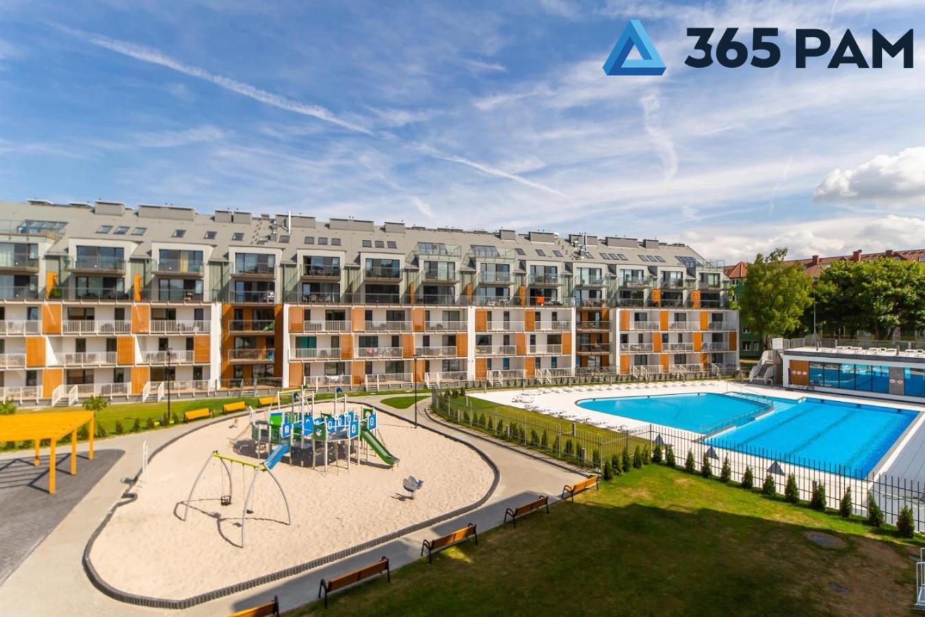 Feniks Kolobrzeg Podczele Basen, Silownia, Bawialnia - 365Pam Exteriér fotografie